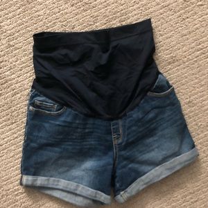 Denim maternity shorts